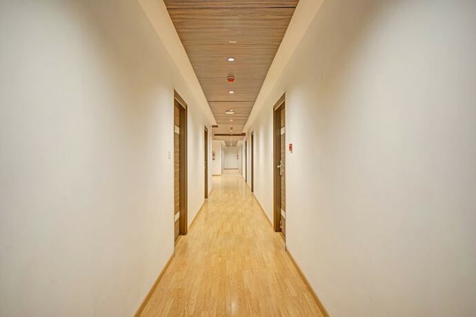 Imagen general del Hotel UPARs T Nagar. Foto 3