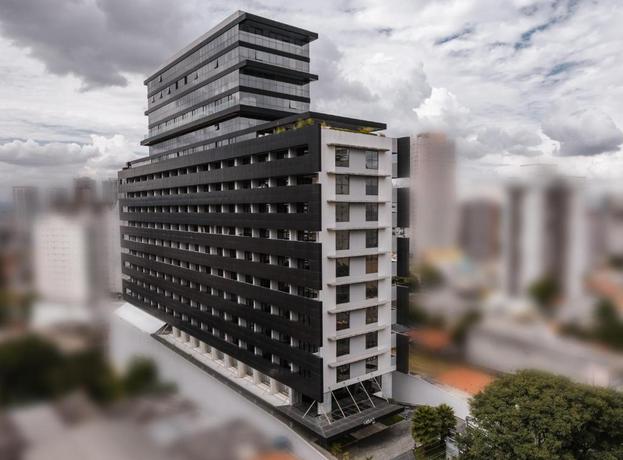 Imagen general del Hotel URBAN by UNU Osasco. Foto 4