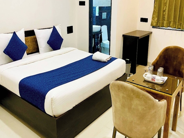 Imagen de la habitación del Hotel URS Palace. Foto 2