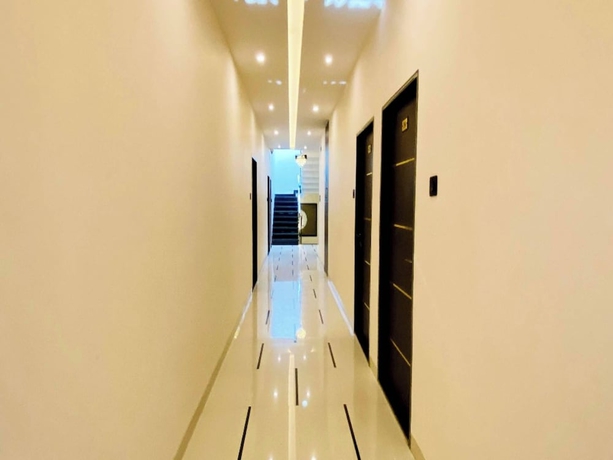 Imagen de los interiores del Hotel URS Palace. Foto 15