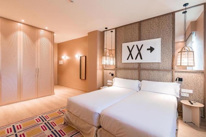 Imagen de la habitación del Hotel U-Sense Granada Centro. Foto 15