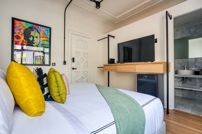 Imagen de la habitación del Hotel UTOPIC Campos Elíseos by ULIV. Foto 15