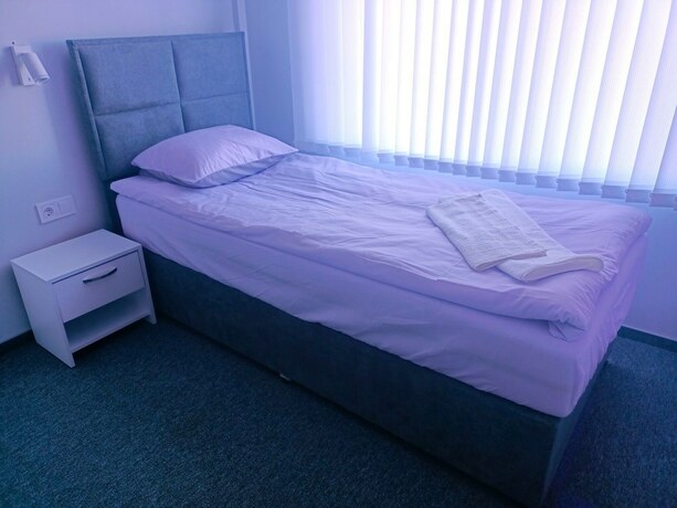 Imagen de la habitación del Hotel Ubis hotel. Foto 20