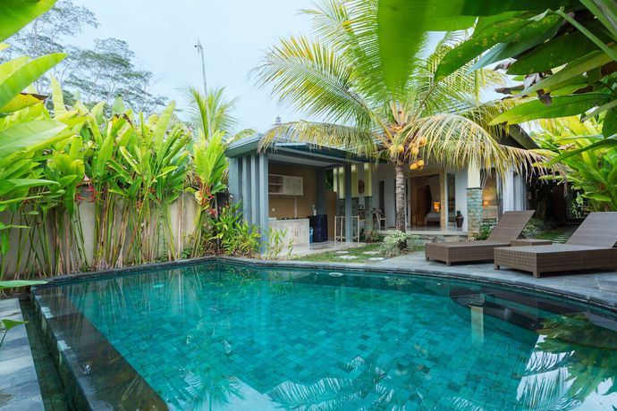 Imagen de la habitación del Hotel Ubud Art Resort. Foto 19