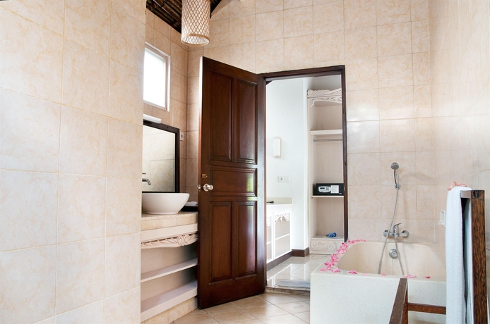 Imagen de la habitación del Hotel Ubud Dedari Villas. Foto 5