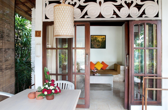 Imagen de los exteriores del Hotel Ubud Dedari Villas. Foto 11