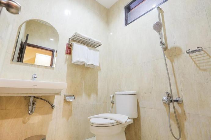 Imagen de la habitación del Hotel Ubud Hotel and Cottages Malang. Foto 16