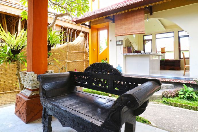 Imagen de los interiores del Hotel Ubud Kerta City. Foto 16