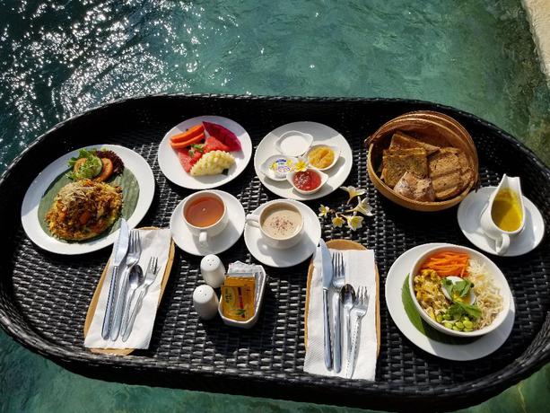 Imagen del bar/restaurante del Hotel Ubud Nyuh Bali Resort and Spa, Lodtunduh. Foto 7