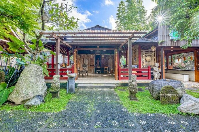 Imagen general del Hotel Ubud Sari Health Resort. Foto 8