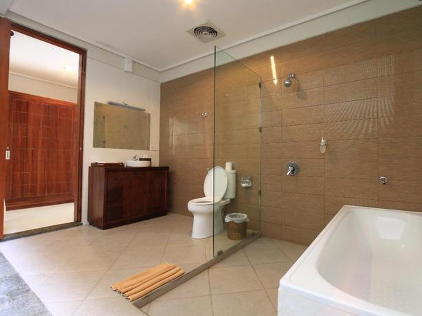 Imagen de la habitación del Hotel Ubud Tropical Garden. Foto 6