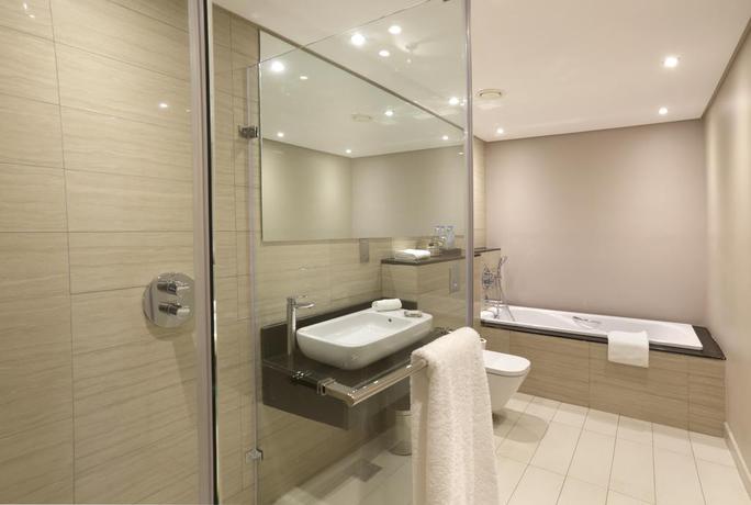 Imagen de la habitación del Hotel Ubumwe Grande. Foto 12