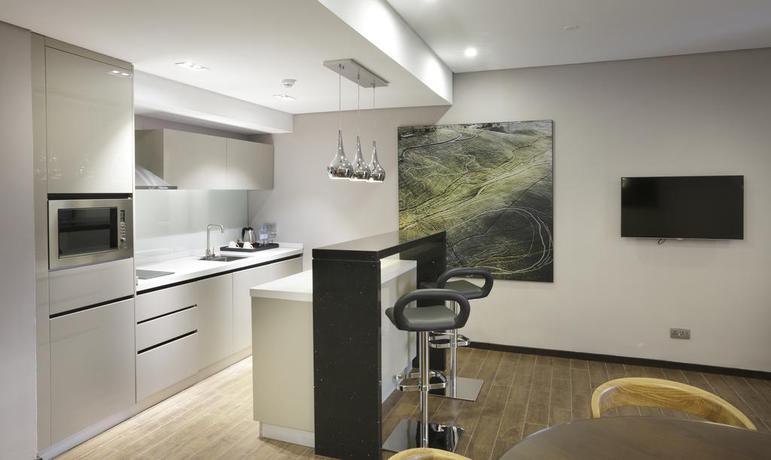 Imagen de la habitación del Hotel Ubumwe Grande. Foto 14