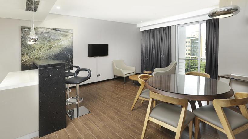 Imagen de la habitación del Hotel Ubumwe Grande. Foto 15