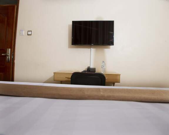 Imagen de la habitación del Hotel Ubuntu Palace. Foto 13