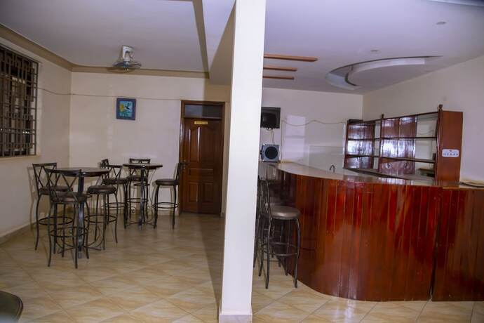 Imagen general del Hotel Ubuntu Palace. Foto 4