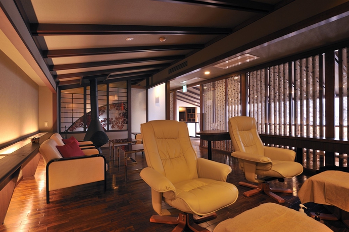 Imagen de los interiores del Hotel Ubuya. Foto 8