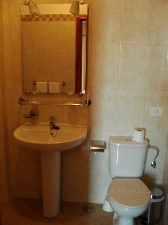 Imagen de la habitación del Hotel Ucanca. Foto 12