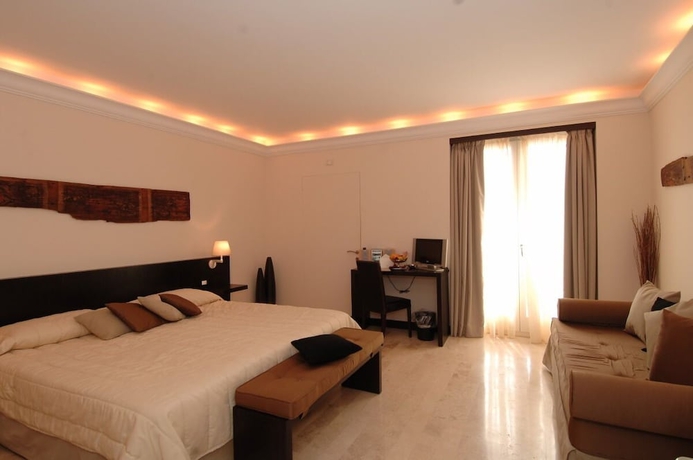 Imagen de la habitación del Hotel Ucciardhome. Foto 4