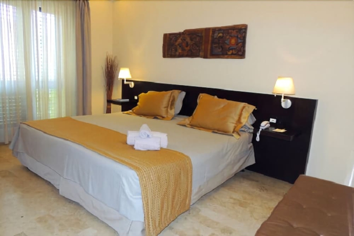 Imagen de la habitación del Hotel Ucciardhome. Foto 8