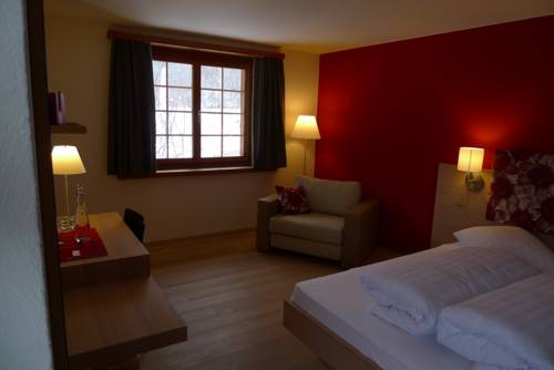 Imagen de la habitación del Hotel Ucliva, Andiast. Foto 13