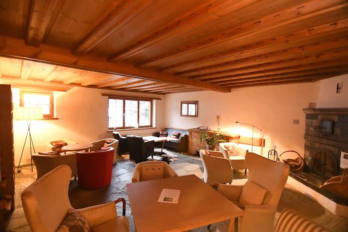 Imagen de los interiores del Hotel Ucliva, Curtginet. Foto 18