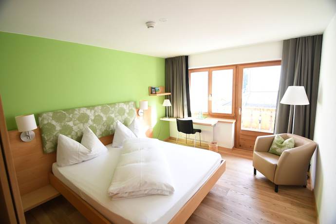 Imagen de la habitación del Hotel Ucliva, Curtginet. Foto 15