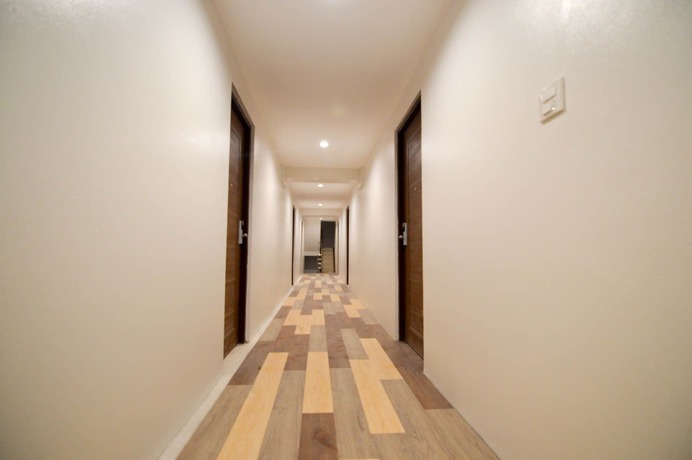 Imagen de la habitación del Hotel Ud Capital. Foto 16