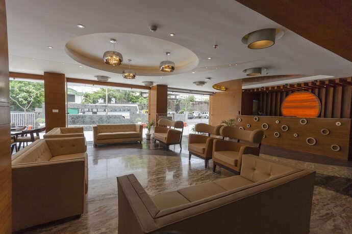 Imagen general del Hotel Udai Median. Foto 10