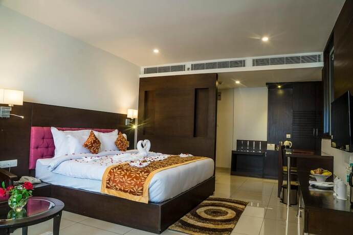 Imagen general del Hotel Udai Median. Foto 13