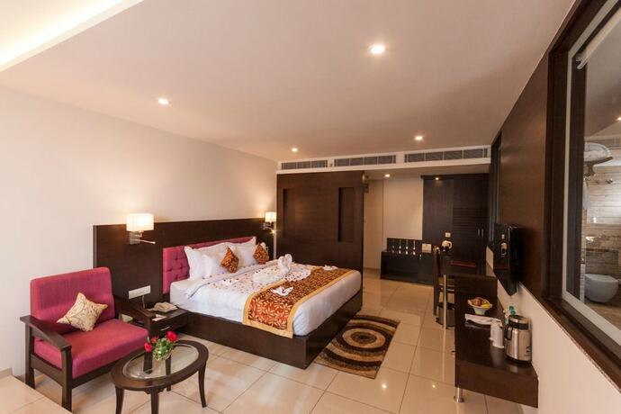 Imagen general del Hotel Udai Median. Foto 16