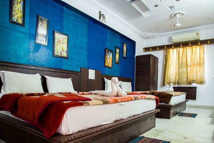 Imagen de la habitación del Hotel Udai Palace. Foto 4