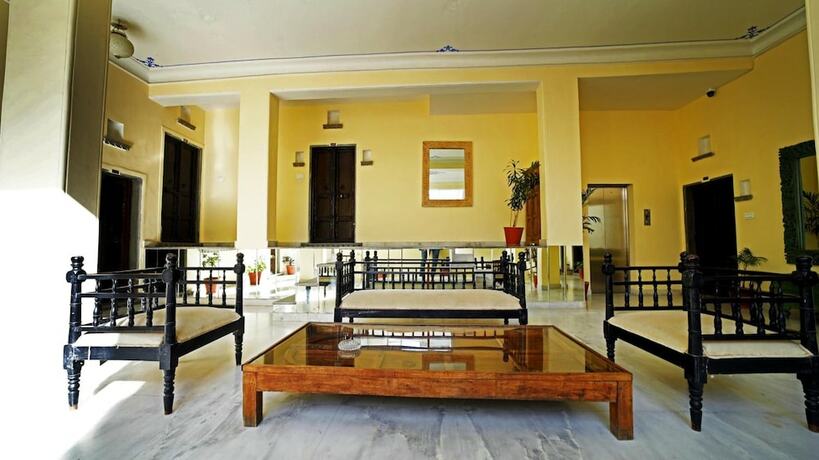 Imagen general del Hotel Udaigarh. Foto 8