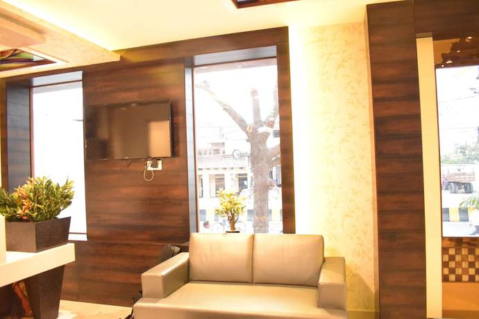 Imagen de los interiores del Hotel Uday Palace. Foto 19