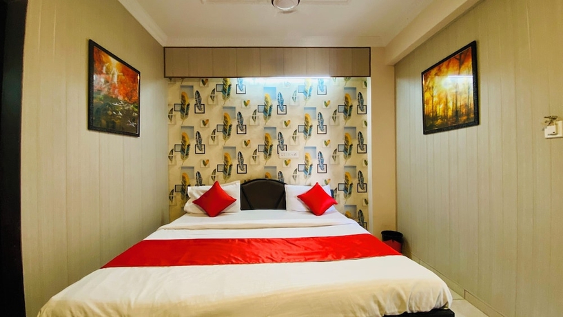 Imagen de la habitación del Hotel Uday Palace, Indore. Foto 3