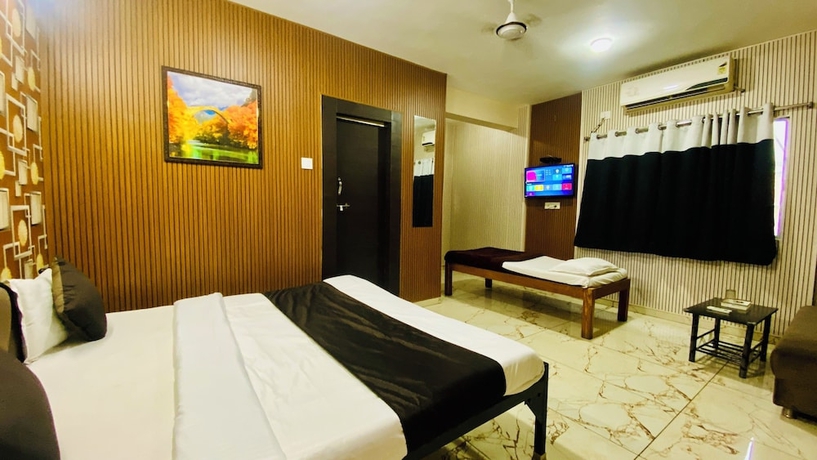 Imagen de la habitación del Hotel Uday Palace, Indore. Foto 6