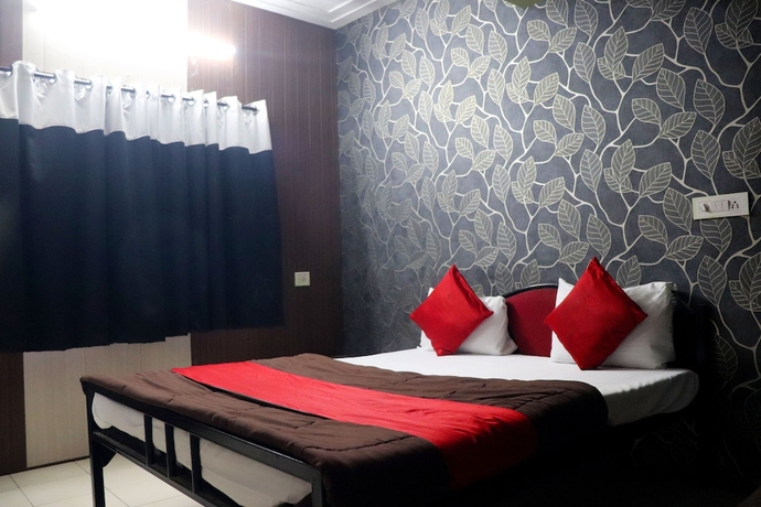 Imagen de la habitación del Hotel Uday Palace, Indore. Foto 8