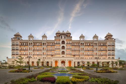 Imagen general del Hotel Uday Palace Navsari, a member of Radisson Individuals. Foto 16