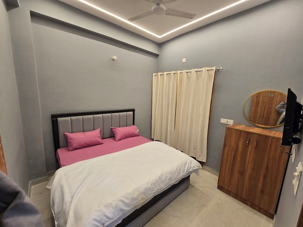Imagen de la habitación del Hotel Uday Raj. Foto 5