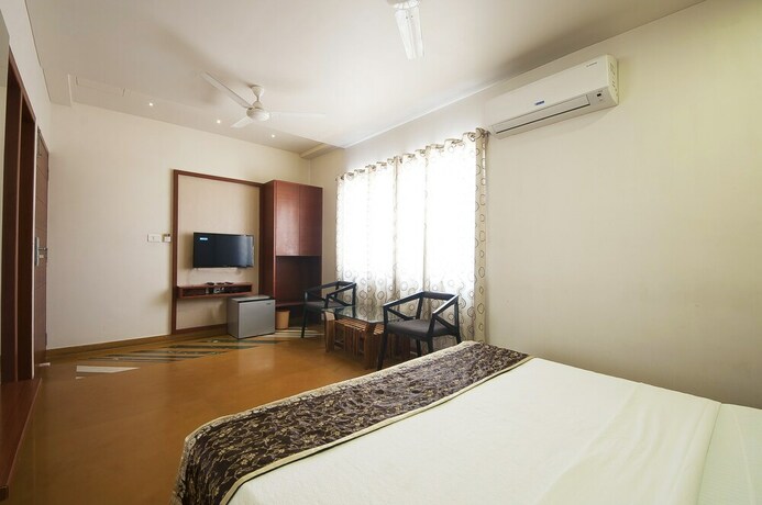 Imagen de la habitación del Hotel Uddhav Vilas. Foto 21