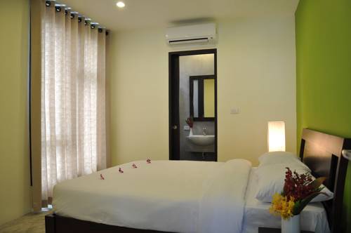 Imagen de la habitación del Hotel Udee Bangkok. Foto 3