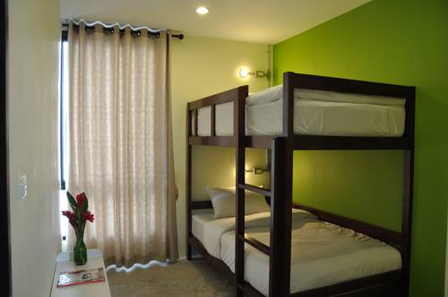Imagen de la habitación del Hotel Udee Bangkok. Foto 12