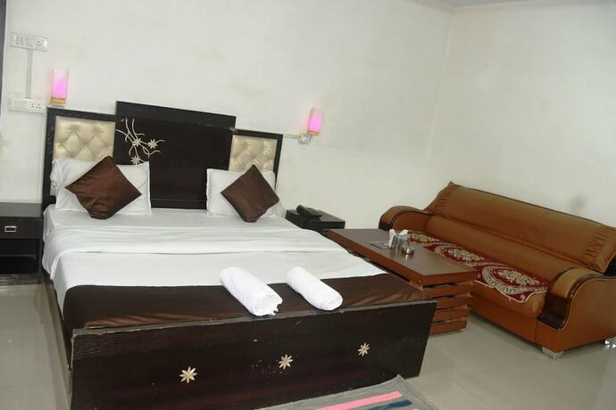 Imagen de la habitación del Hotel Udika Palace. Foto 24