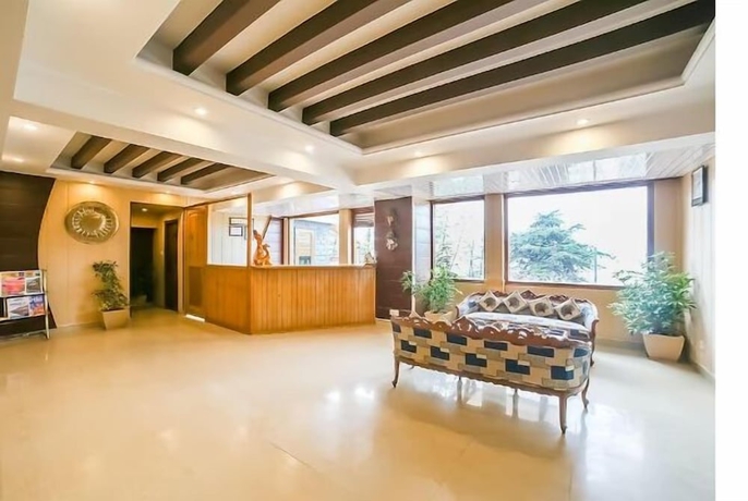 Imagen de los interiores del Hotel Udman Grand Mashobra by Ferns N Petals. Foto 7