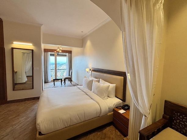 Imagen de los interiores del Hotel Udman Grand Mashobra by Ferns N Petals. Foto 17
