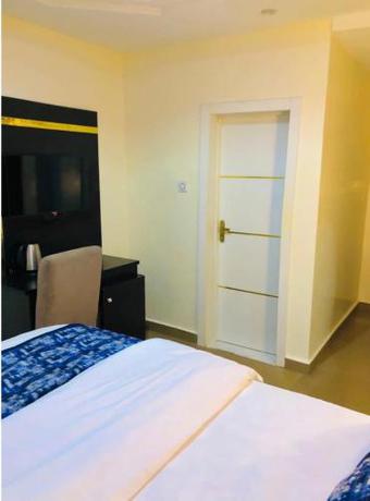 Imagen de la habitación del Hotel Udokanson And Suites. Foto 20