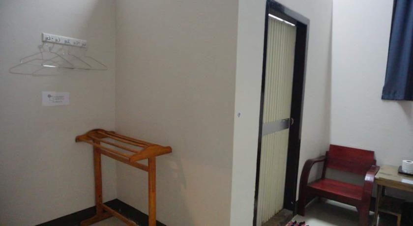 Imagen de los interiores del Hotel Udomsuk. Foto 16