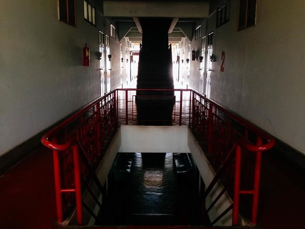 Imagen de los exteriores del Hotel Udomsuk. Foto 14