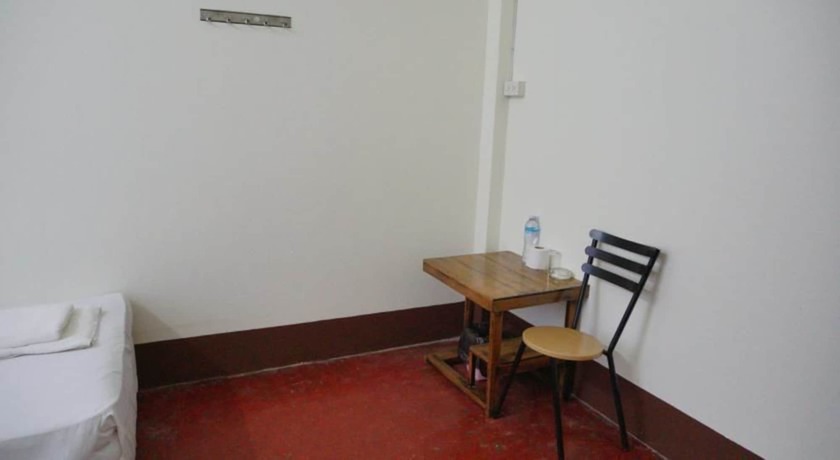 Imagen de los interiores del Hotel Udomsuk. Foto 20
