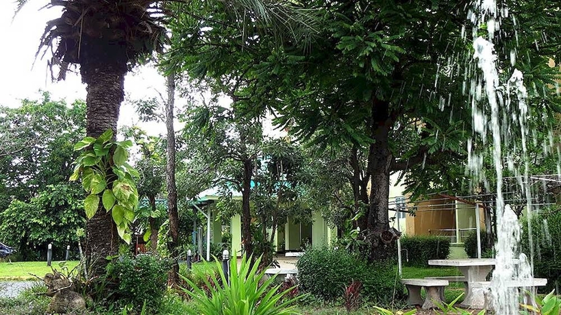 Imagen de los exteriores del Hotel Udoncabana. Foto 13